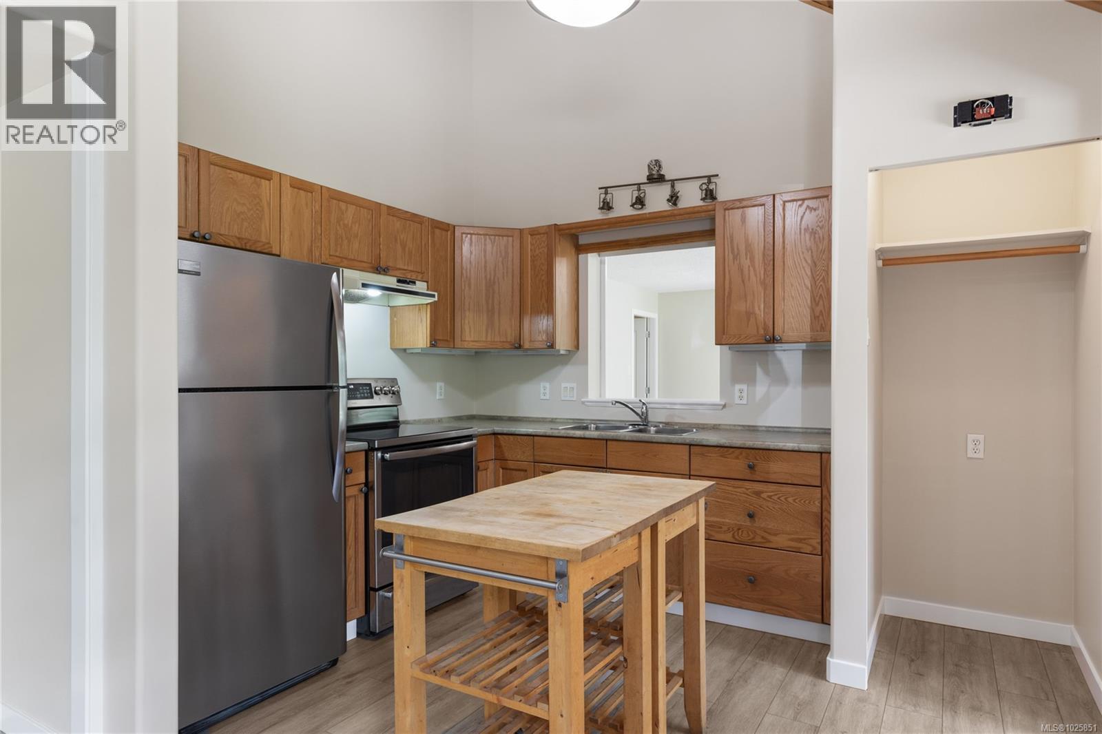 1785 Dunwurkin Way, Qualicum Beach