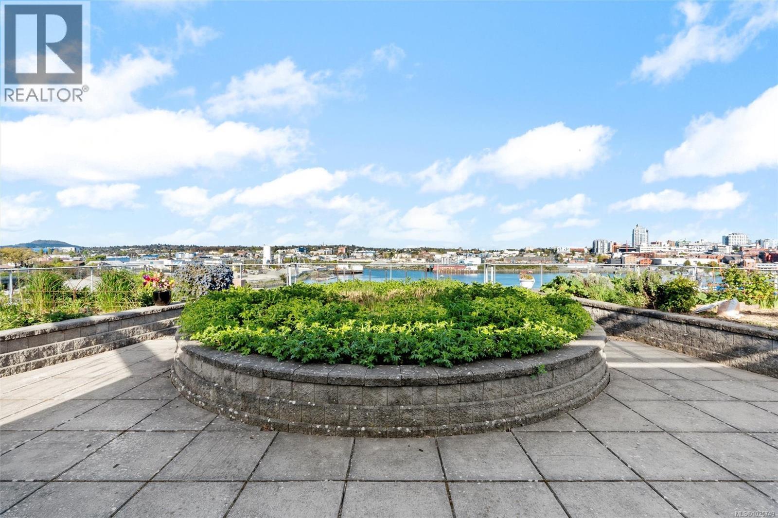 405 391 Tyee Road, Victoria