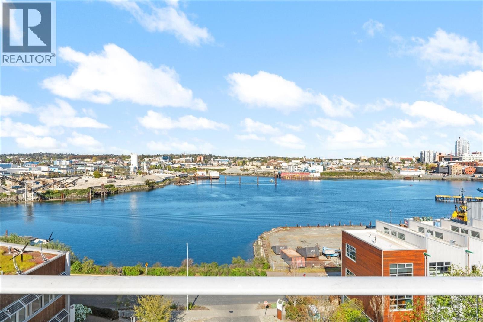 405 391 Tyee Road, Victoria