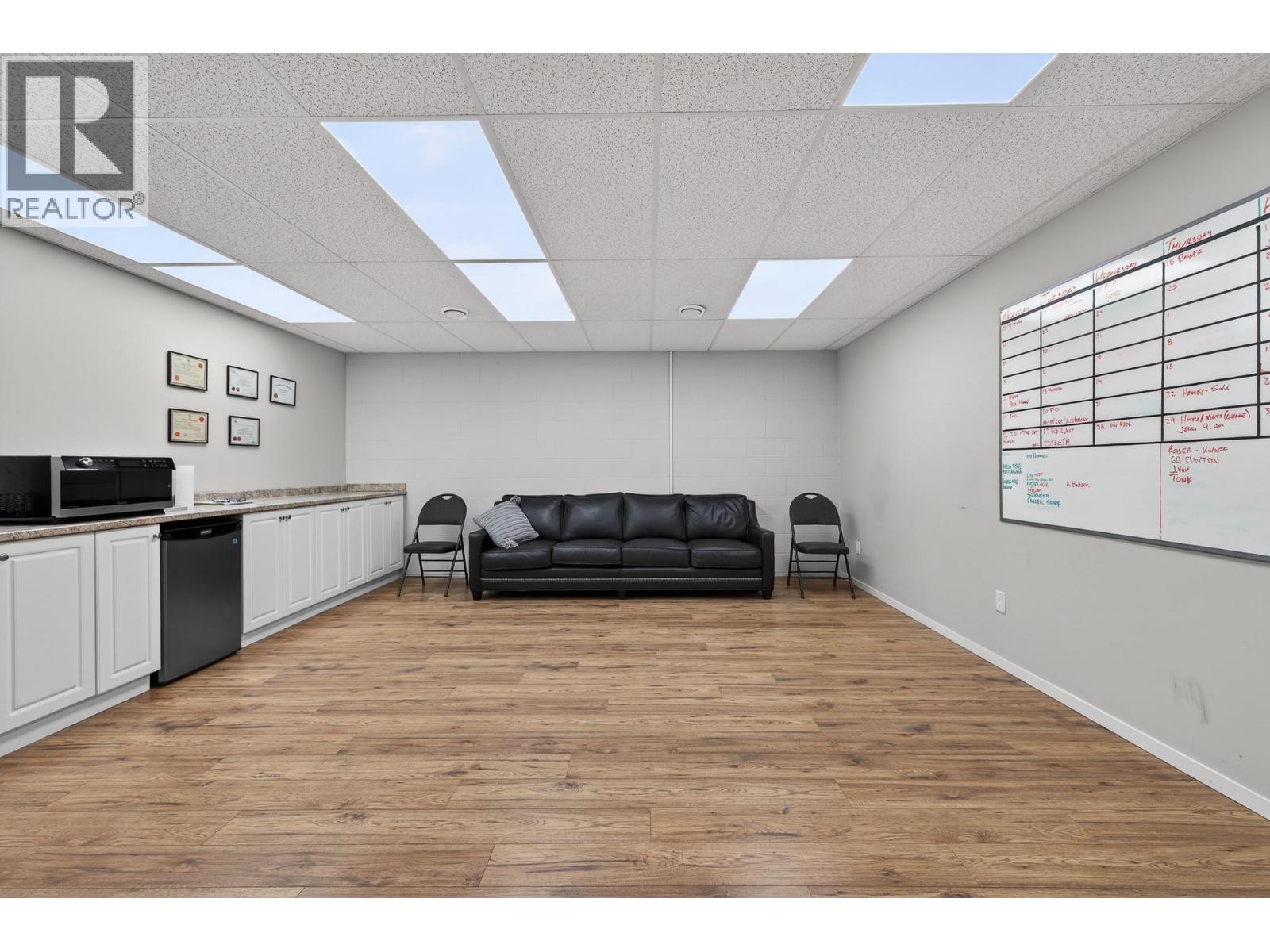 106 1383 McGill Road, Kamloops