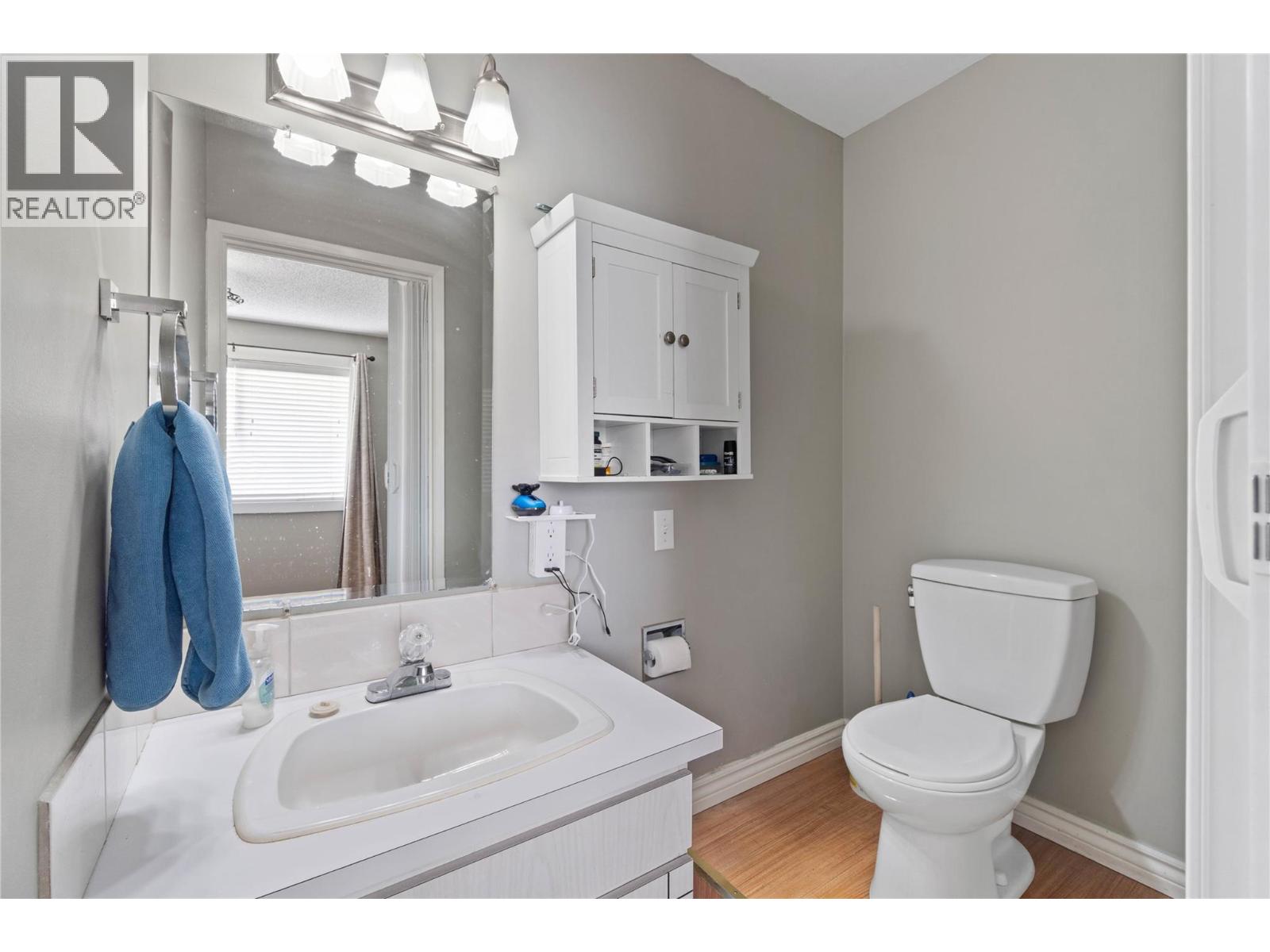 1144 PEMBROKE Avenue, Kamloops