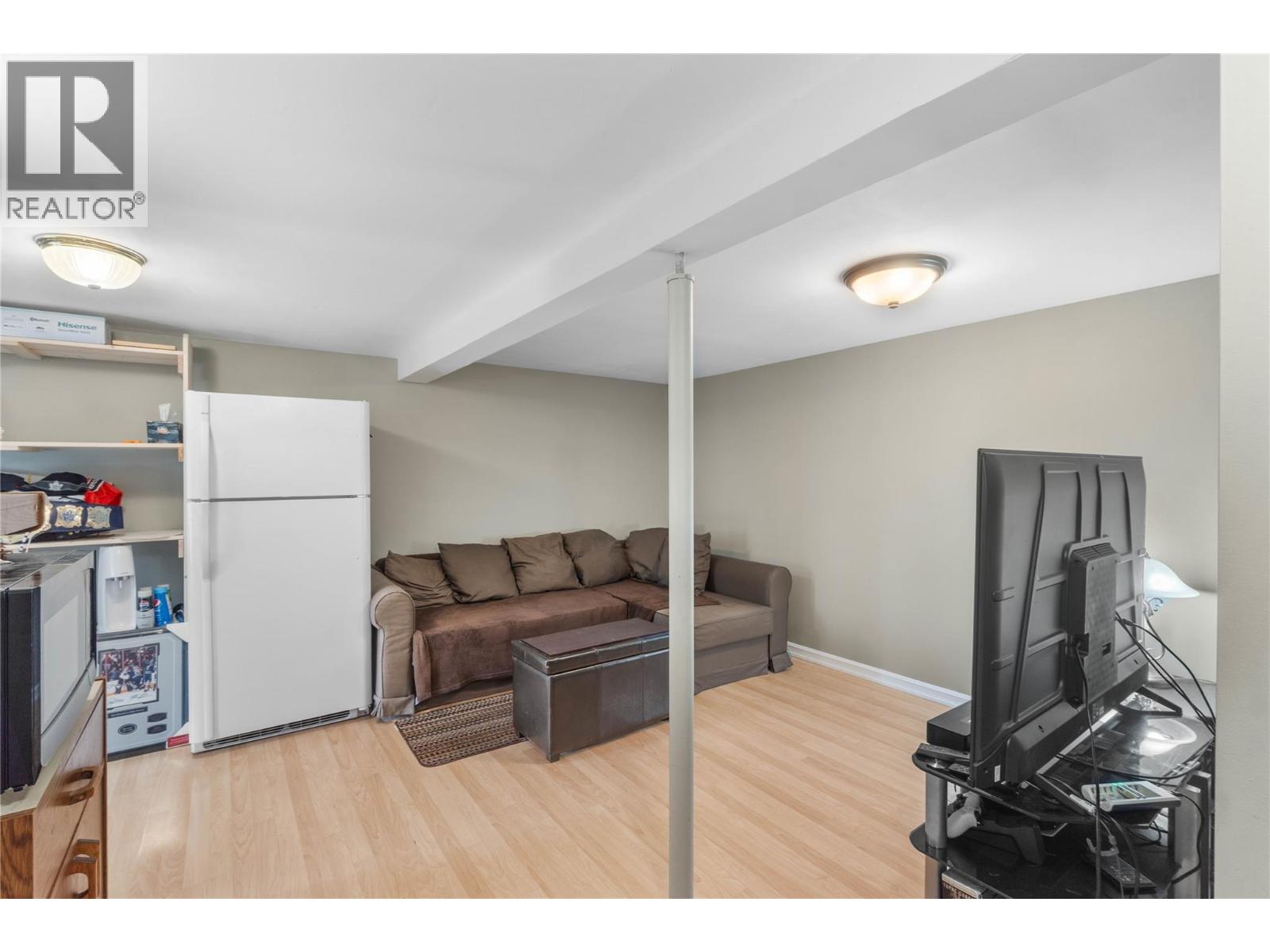 1144 PEMBROKE Avenue, Kamloops