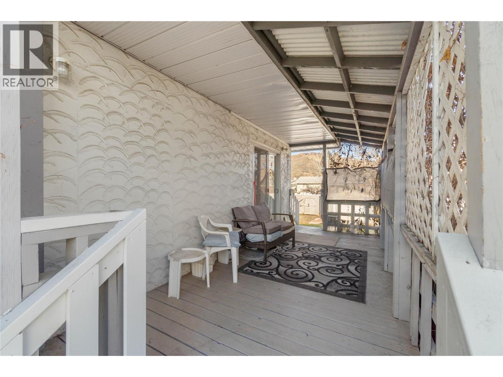 1144 PEMBROKE Avenue, Kamloops