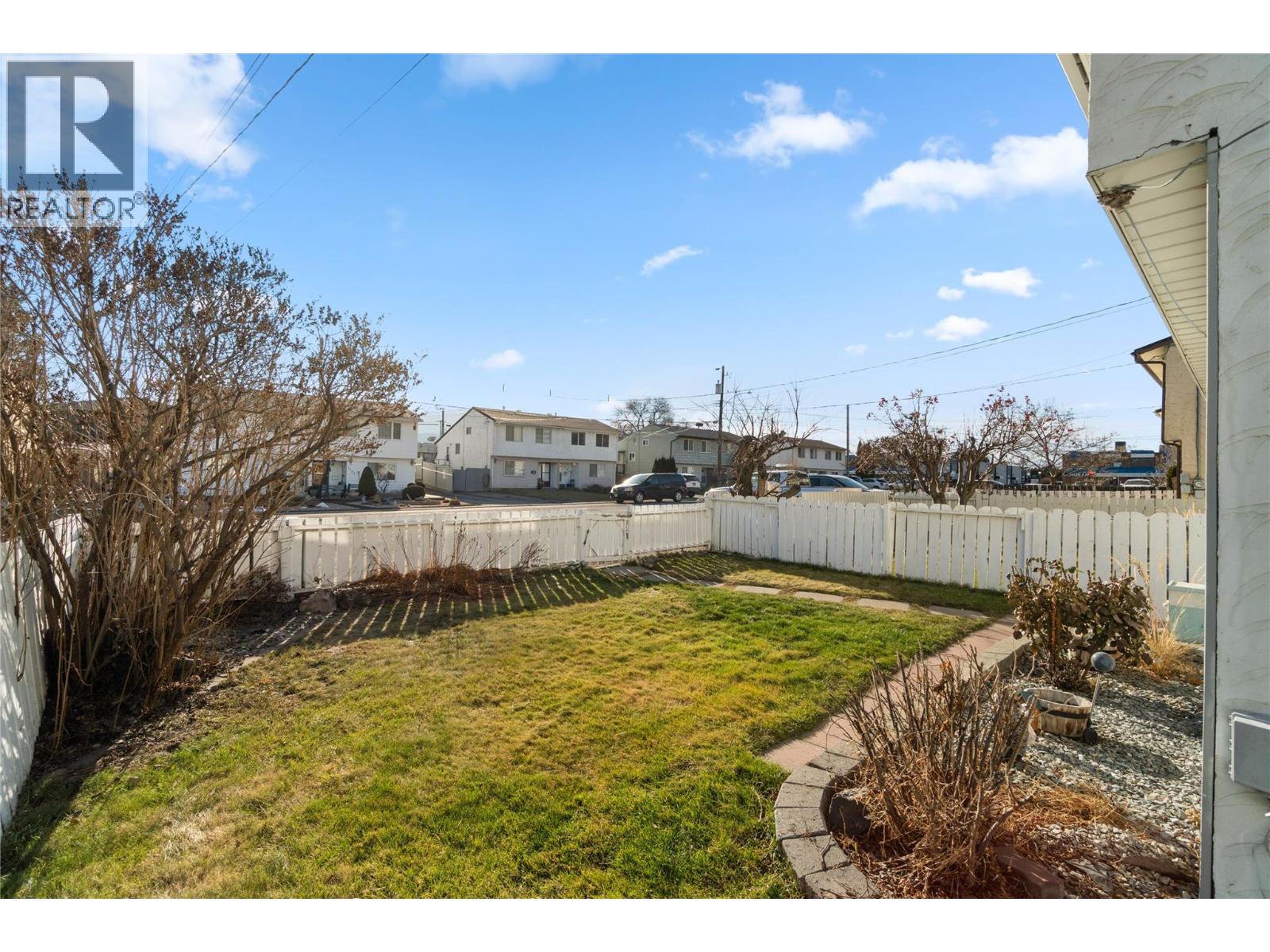 1144 PEMBROKE Avenue, Kamloops