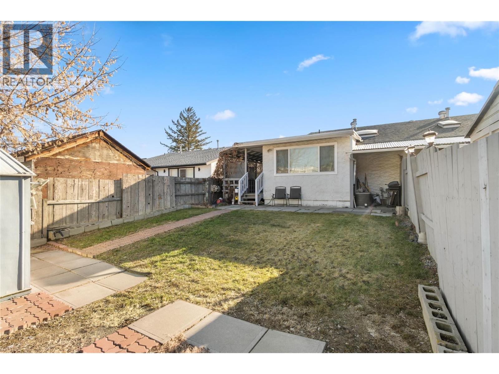 1144 PEMBROKE Avenue, Kamloops