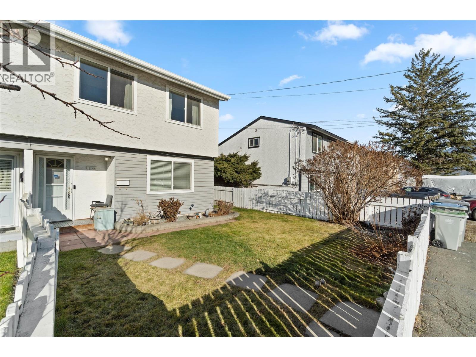 1144 PEMBROKE Avenue, Kamloops