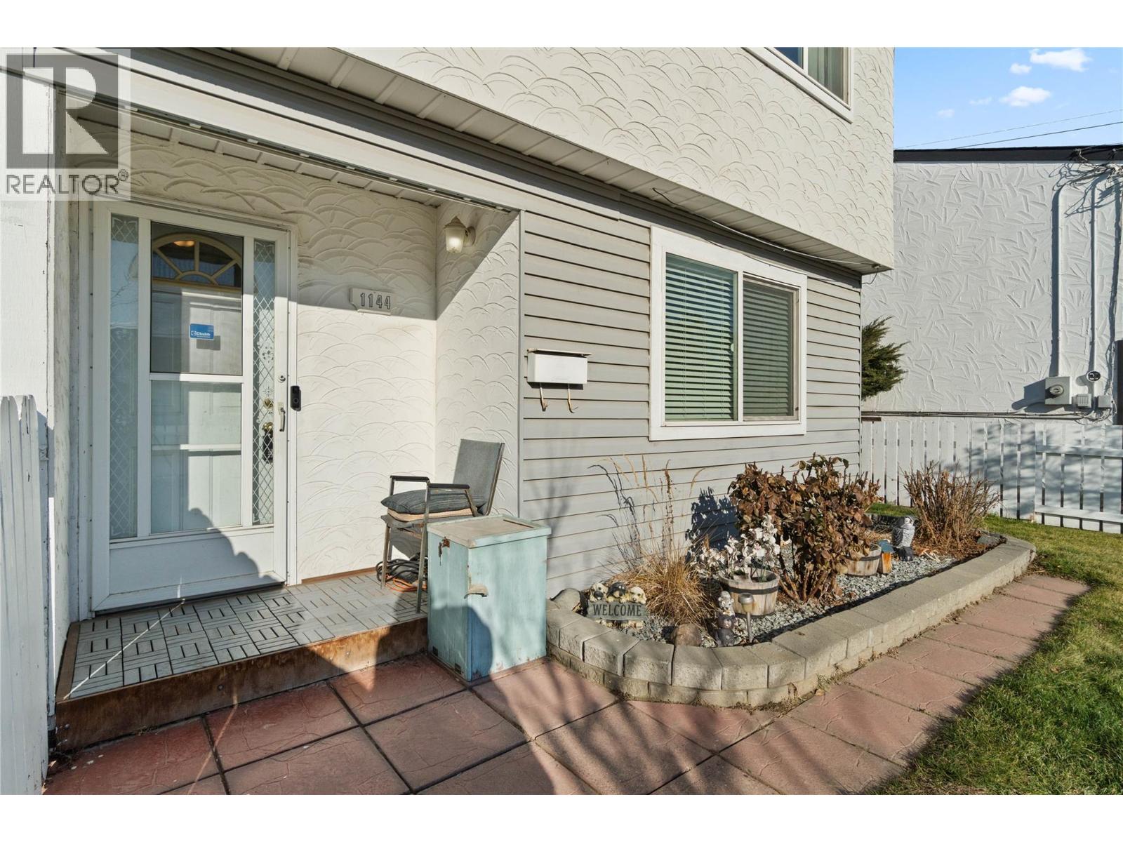 1144 PEMBROKE Avenue, Kamloops