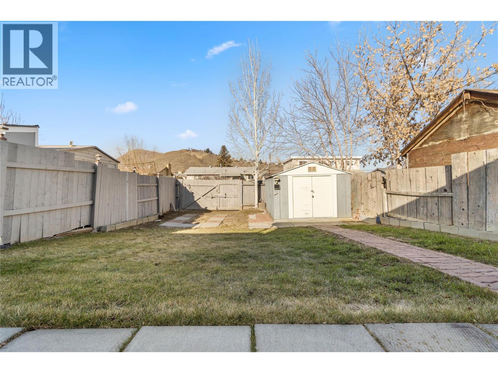 1144 PEMBROKE Avenue, Kamloops