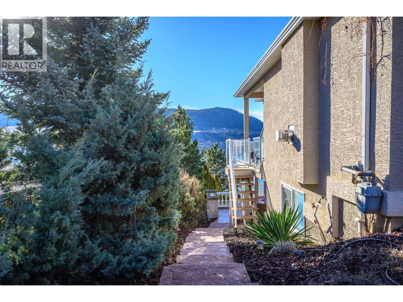 7504 Kennedy Lane, Vernon