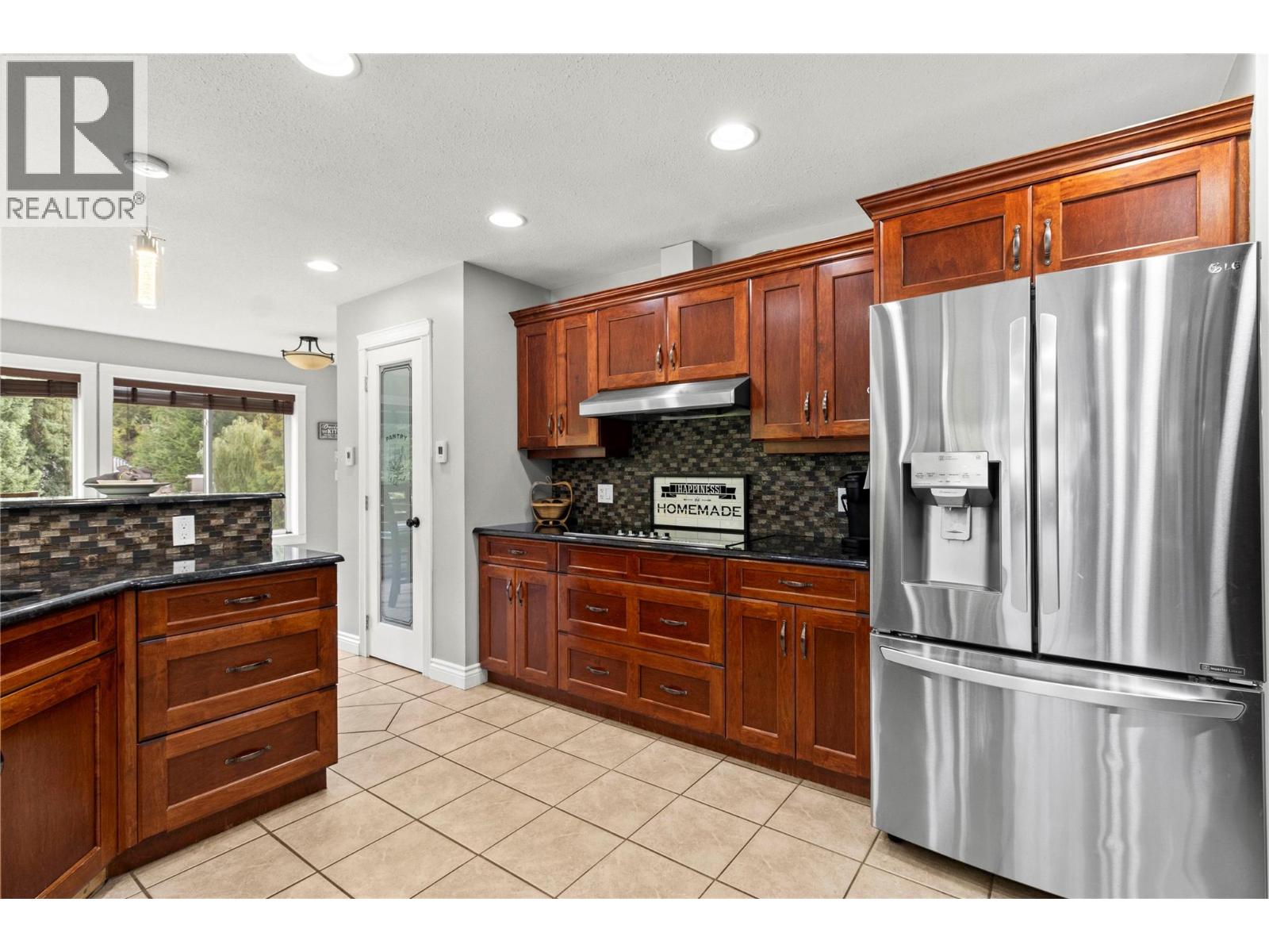 2746 Balmoral Road, Blind Bay