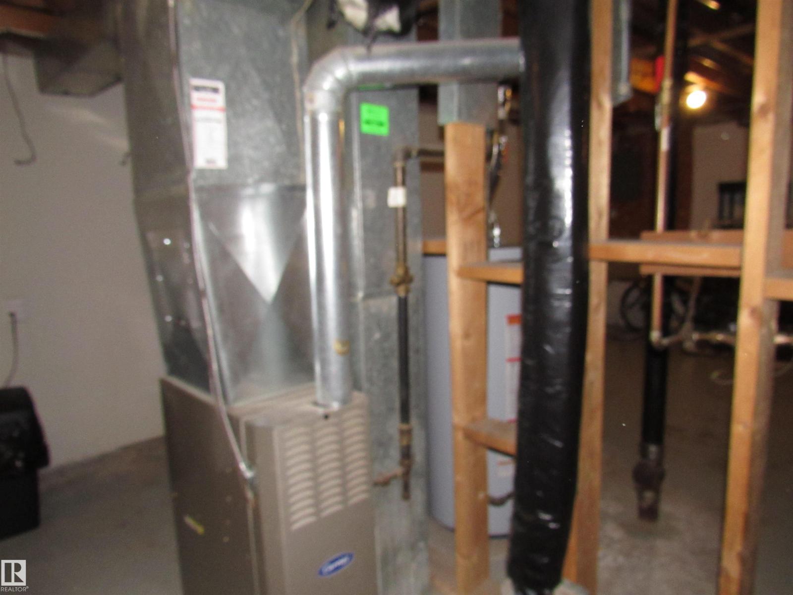 #122 3308 113 AV NW, Edmonton