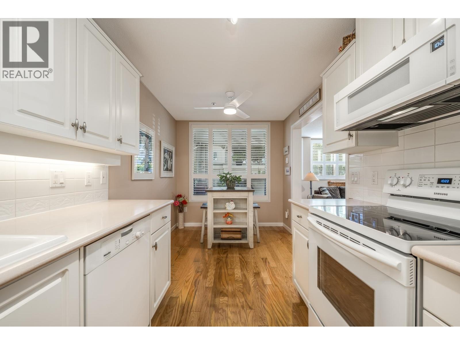 #109N-1100 56 Street, Delta