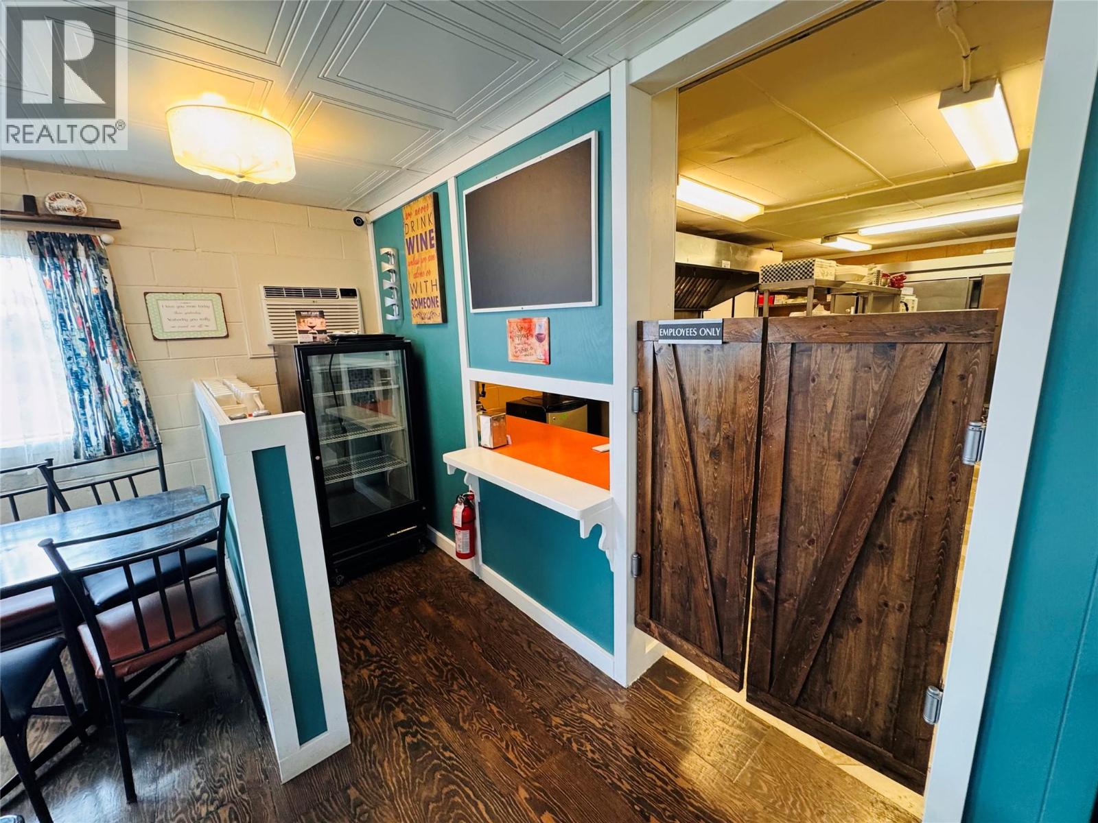 605 3 Highway, Greenwood