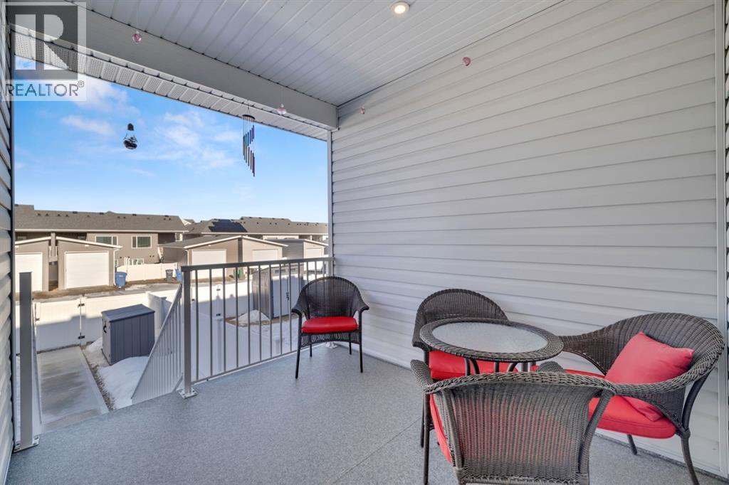 Single Family House Bi-level for Sale in  Evergreen Way Evergreen Red Deer 