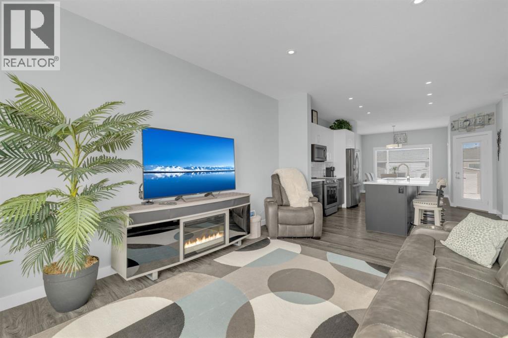 Single Family House Bi-level for Sale in  Evergreen Way Evergreen Red Deer 