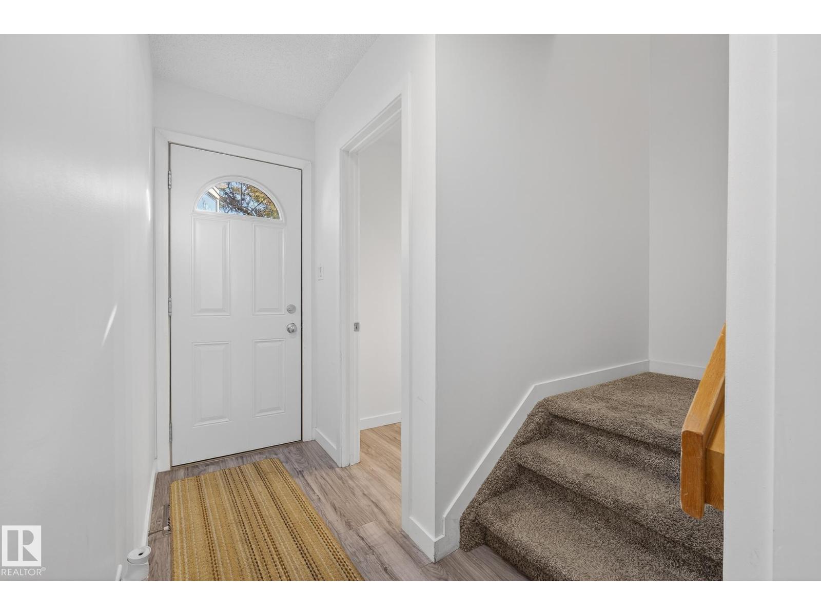 12022 25 AV NW, Edmonton