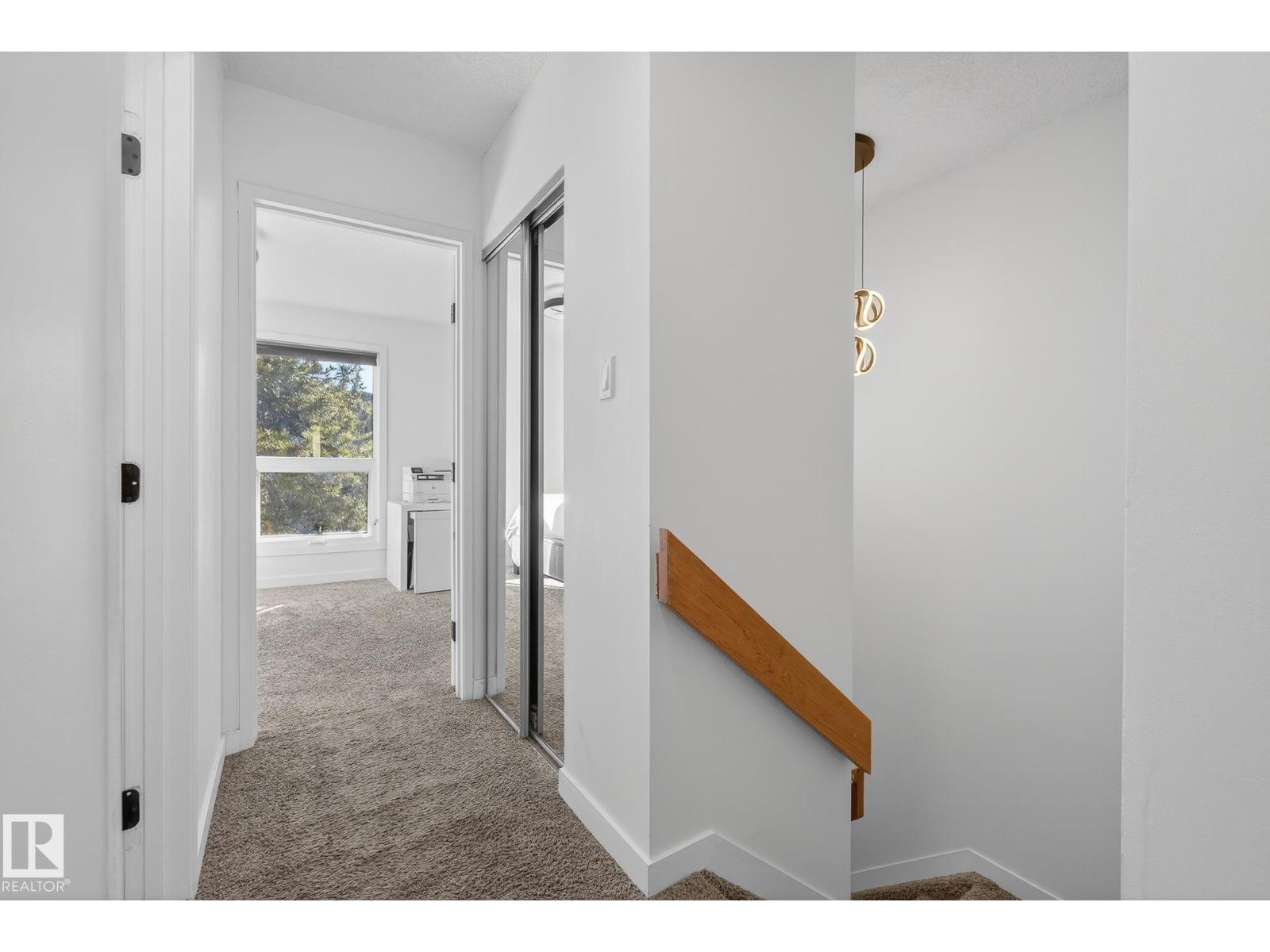 12022 25 AV NW, Edmonton