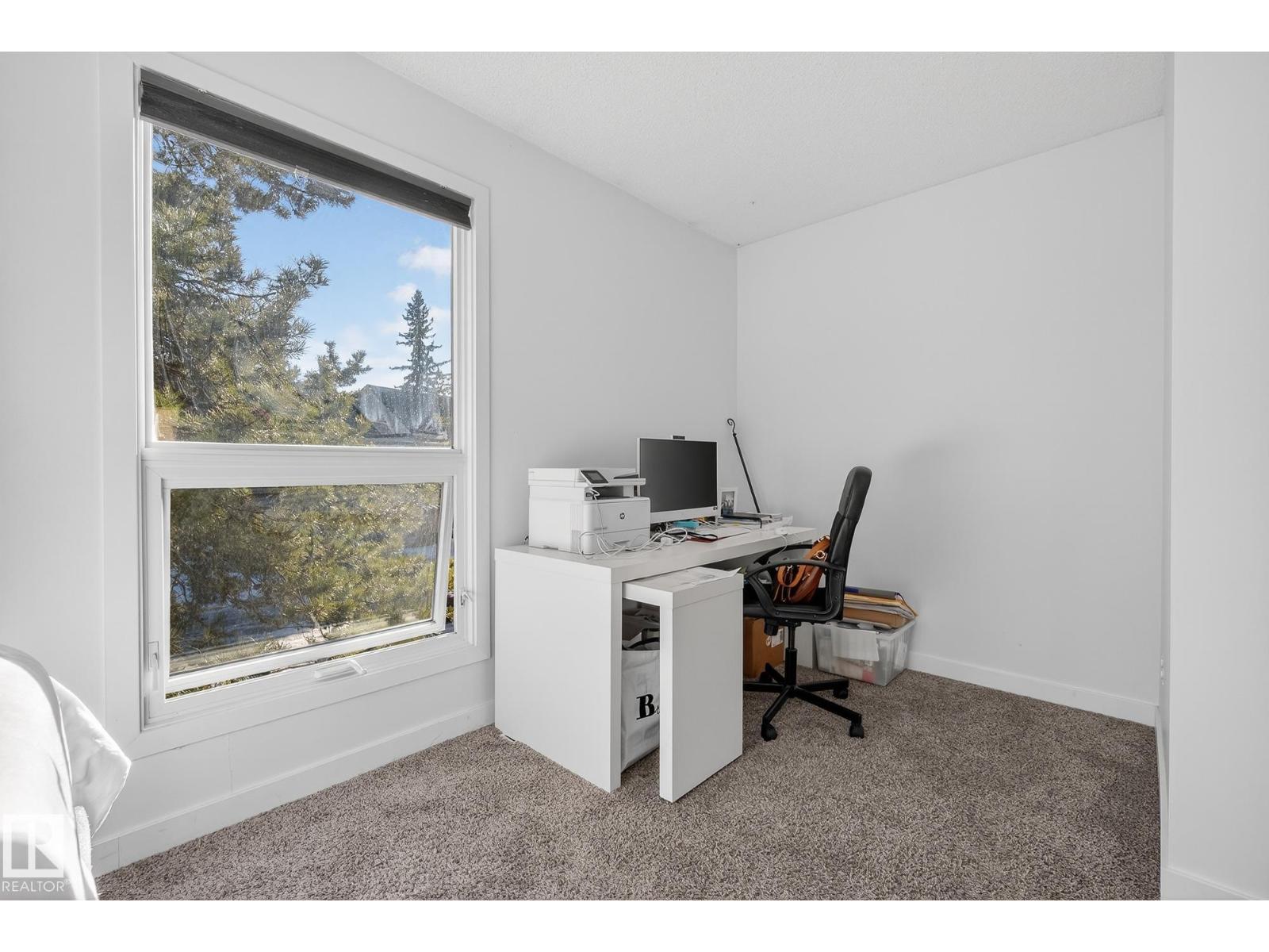 12022 25 AV NW, Edmonton