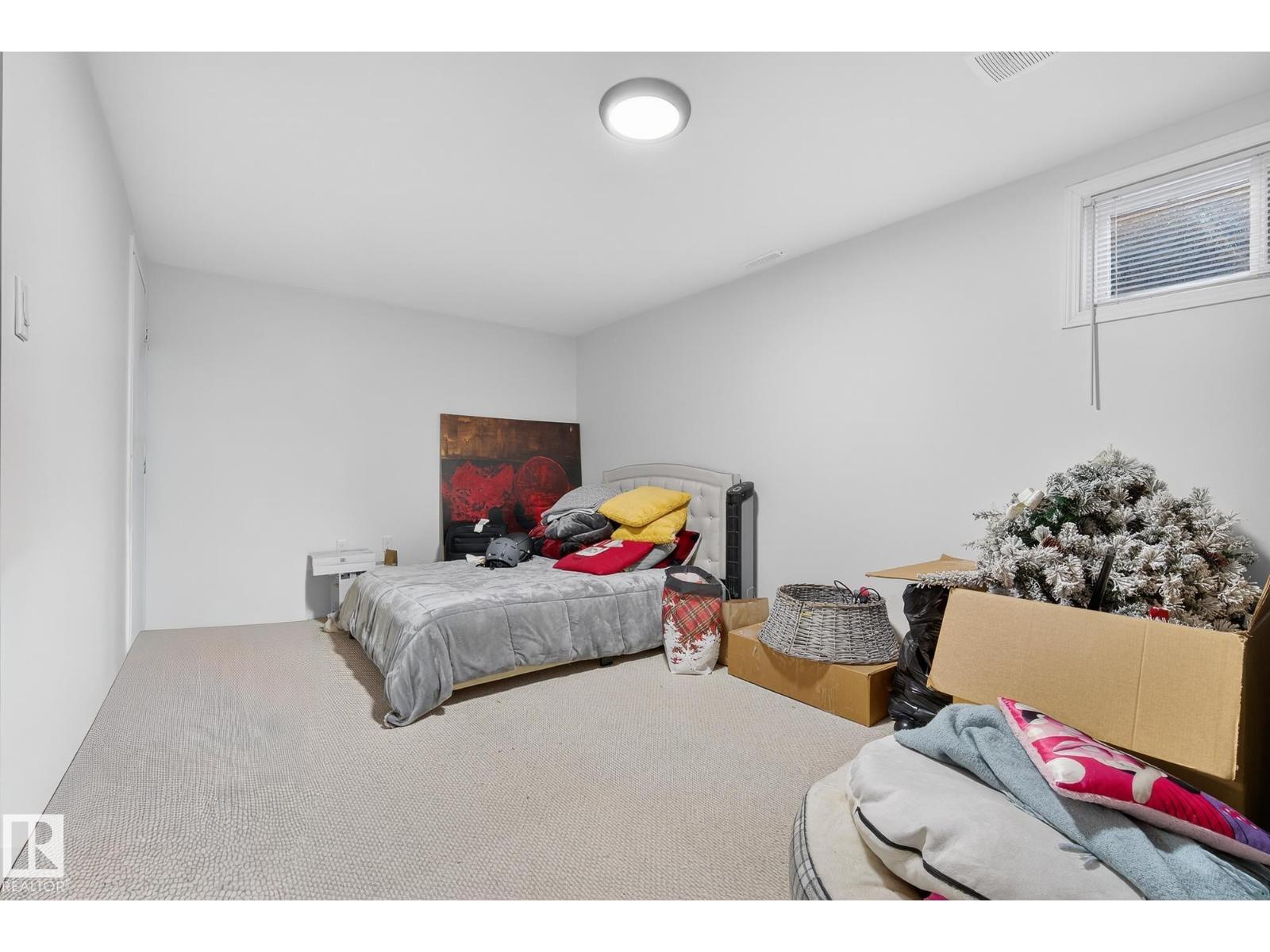 12022 25 AV NW, Edmonton