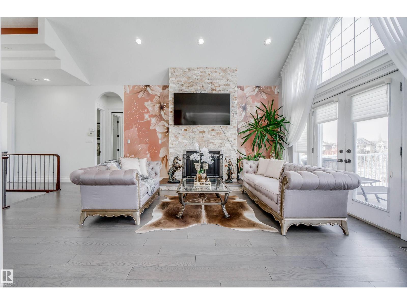 251 GALLAND CL NW, Edmonton