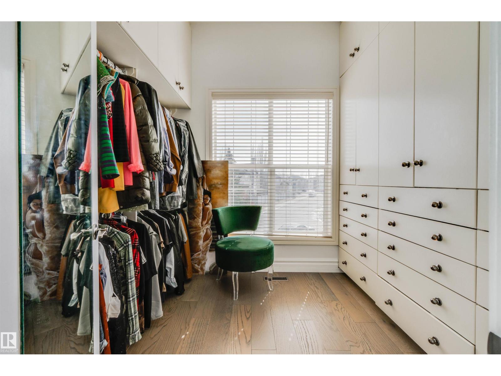 251 GALLAND CL NW, Edmonton