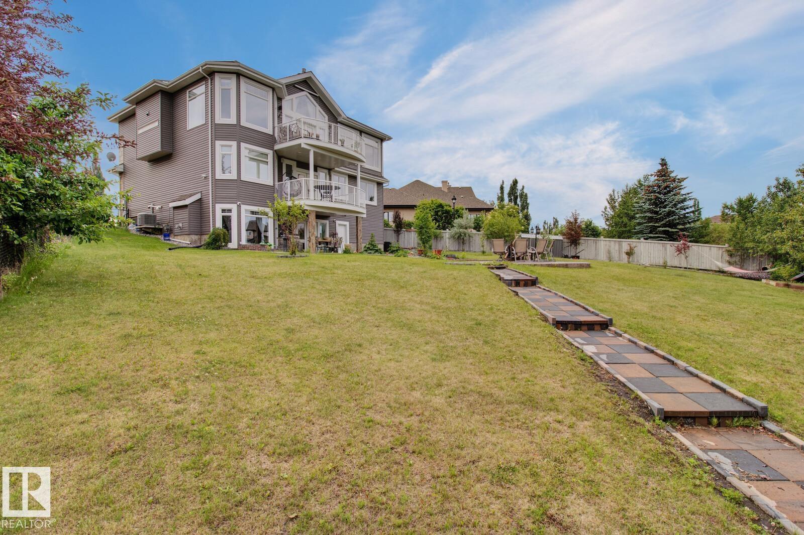 251 GALLAND CL NW, Edmonton