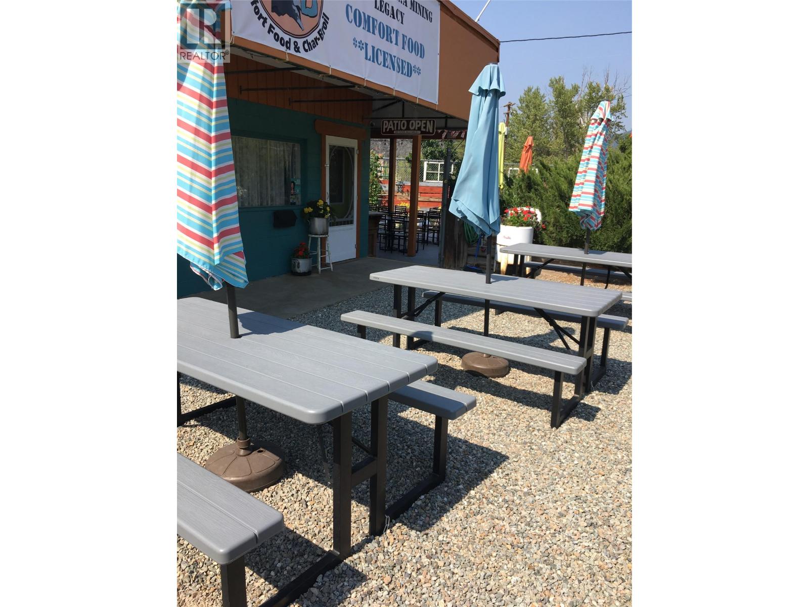 605 3 Highway, Greenwood