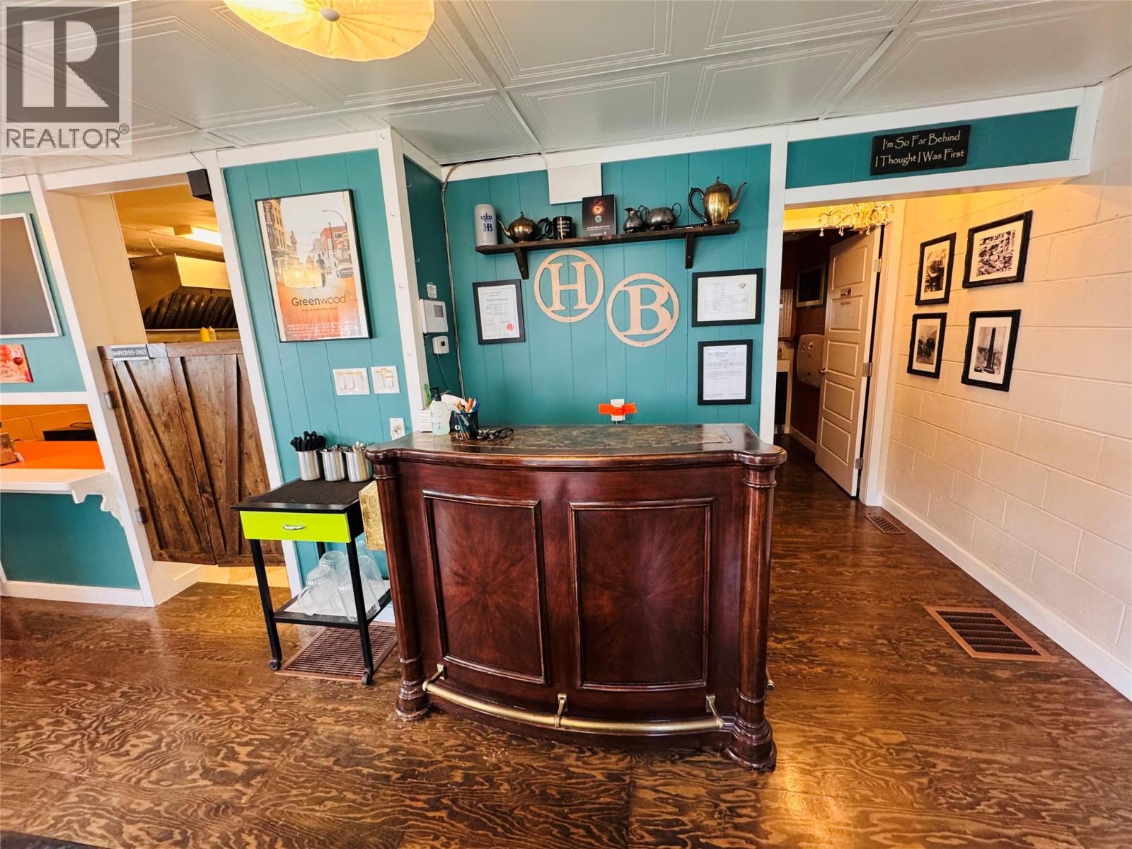 605 3 Highway, Greenwood