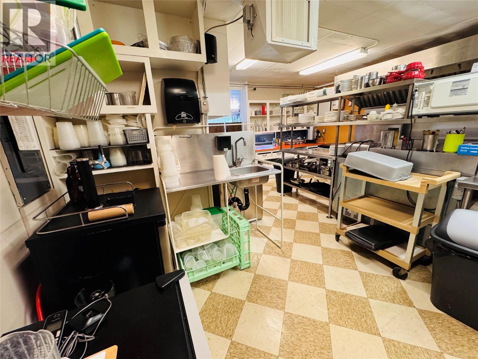 605 3 Highway, Greenwood