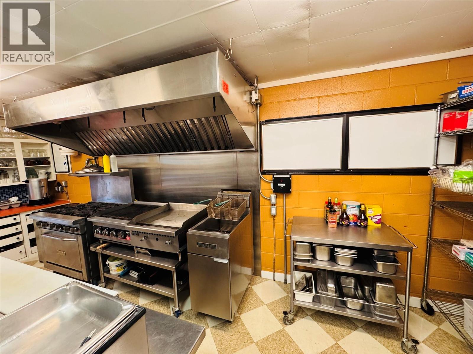 605 3 Highway, Greenwood