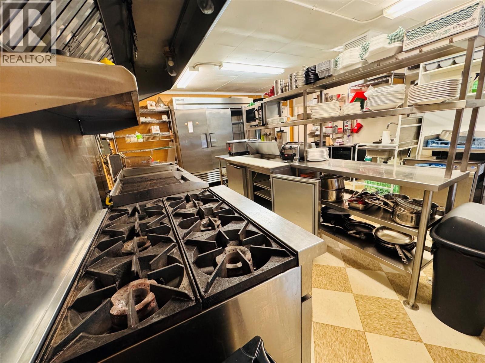 605 3 Highway, Greenwood