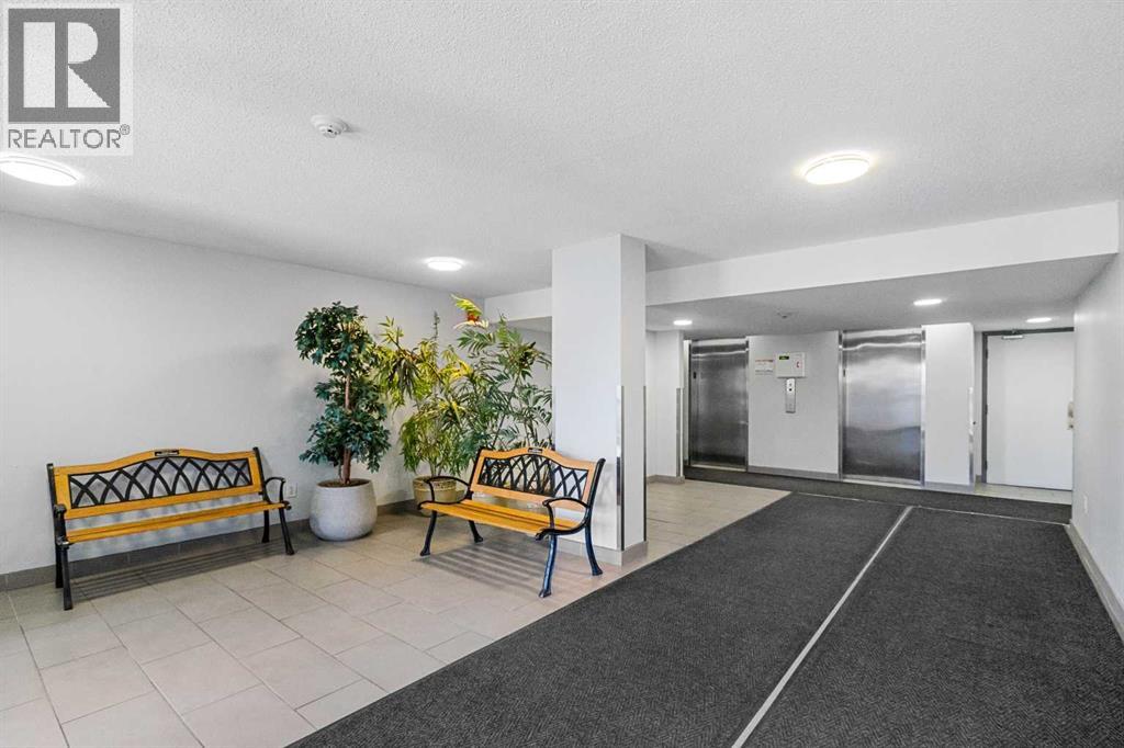 Single Family House for Sale in   A Street SW Richmond Calgary 