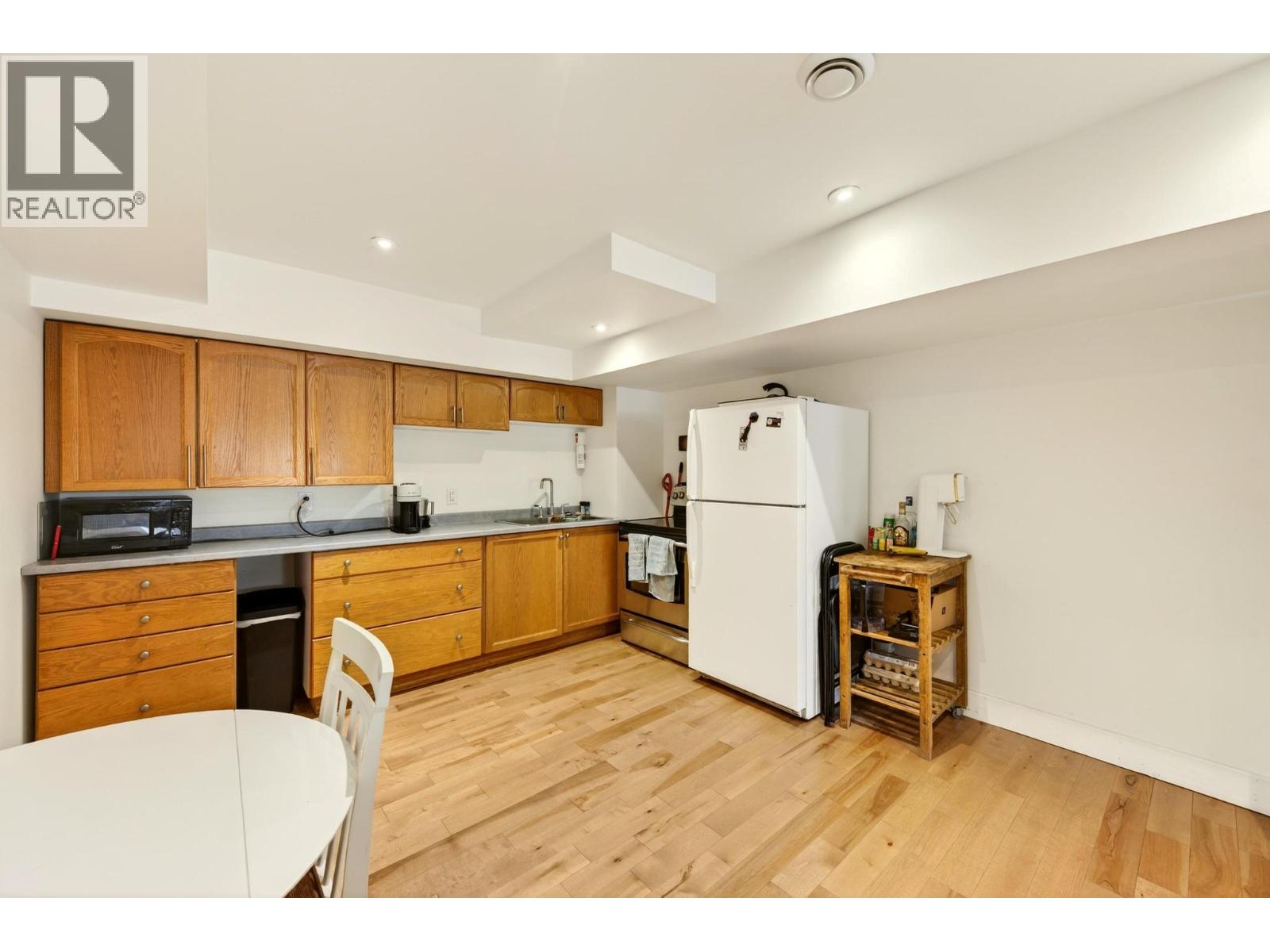 1500 Quartz Crescent, Golden