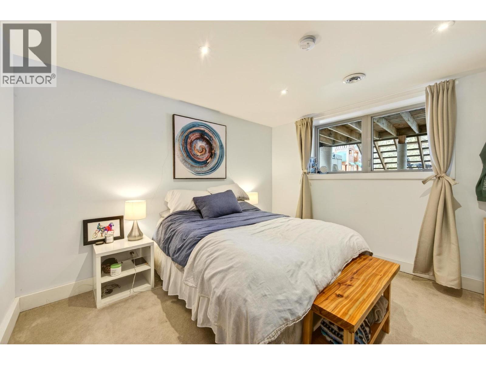 1500 Quartz Crescent, Golden