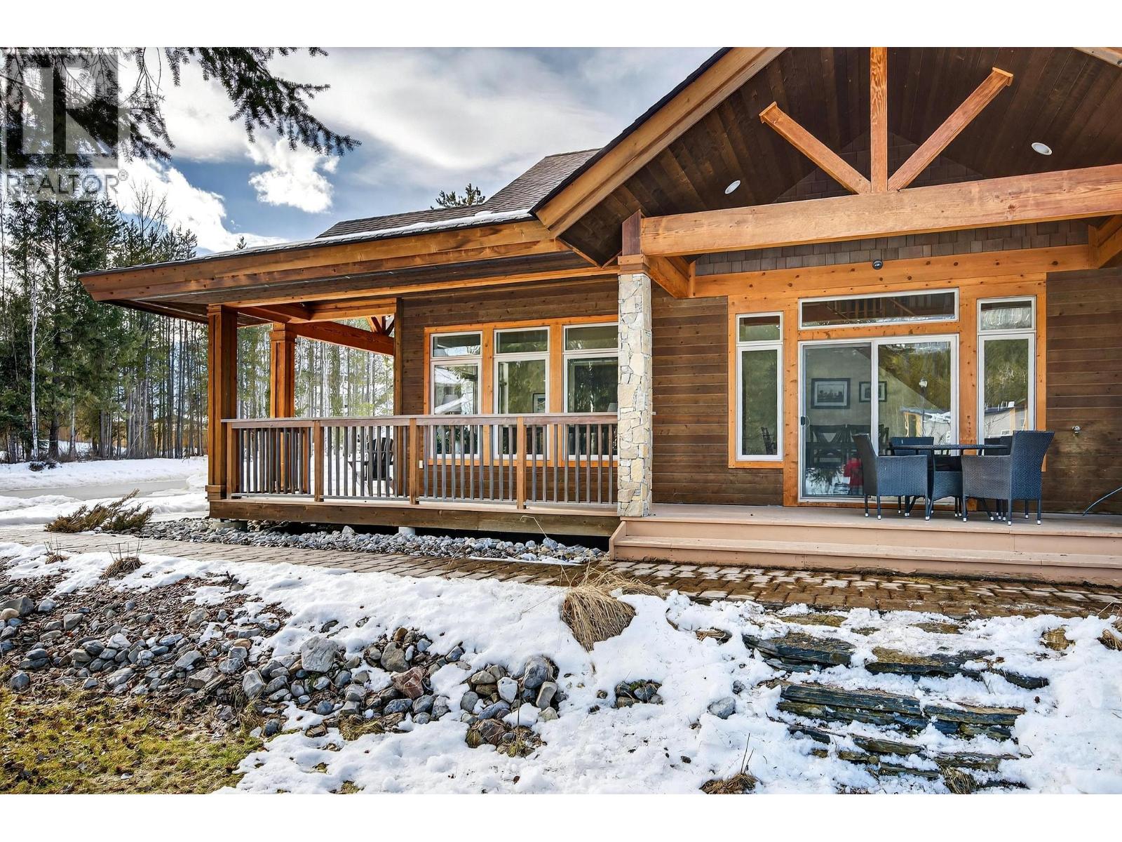 1500 Quartz Crescent, Golden