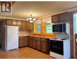 3pc Bathroom - 1217 7th Avenue, Dawson City, YT Y0B1G0 Photo 7