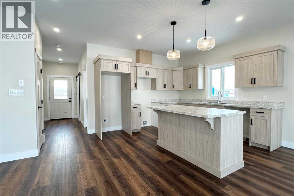 54 Lakeview Place - Photo 4 of 30, Whitecourt, Alberta