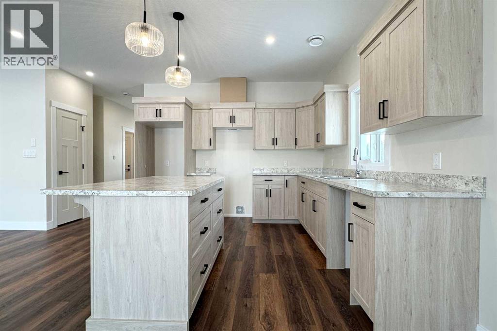 54 Lakeview Place - Photo 5 of 30, Whitecourt, Alberta