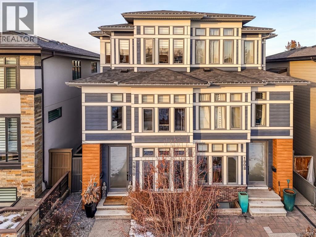 Single Family House for Sale in   Avenue SW Altadore Calgary 