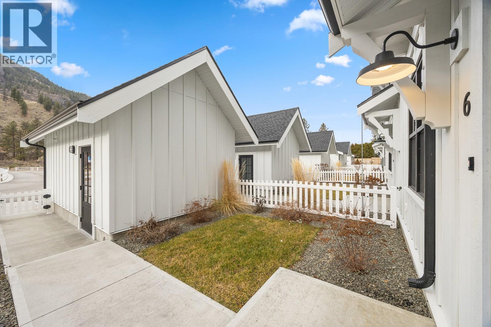 #6 1308 Cedar Street - 16