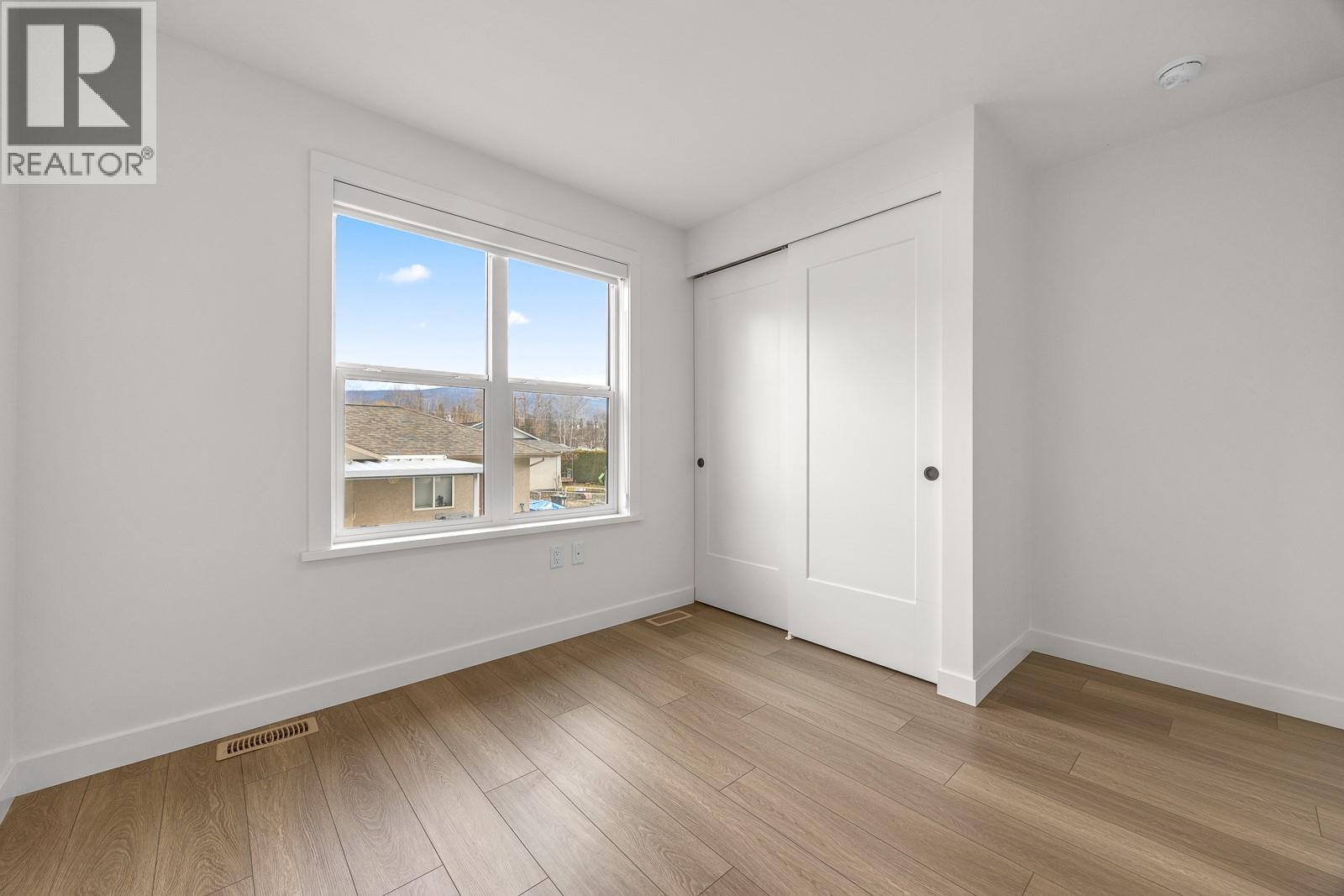 #6 1308 Cedar Street - 12