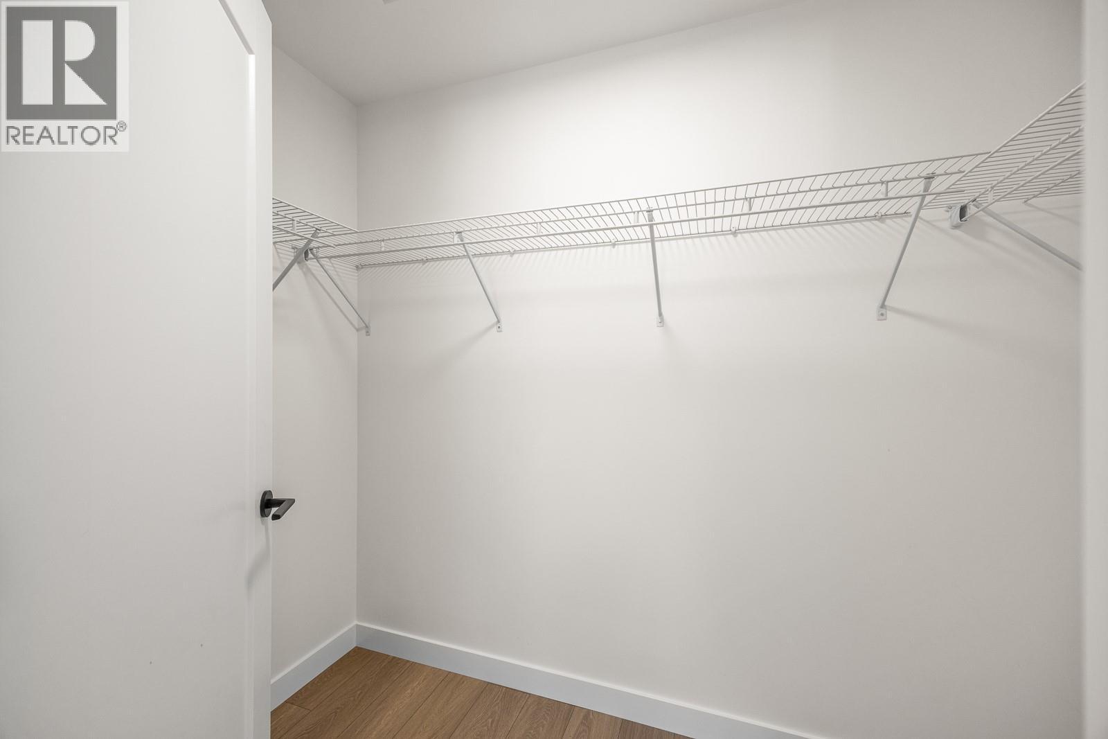 #6 1308 Cedar Street - 11