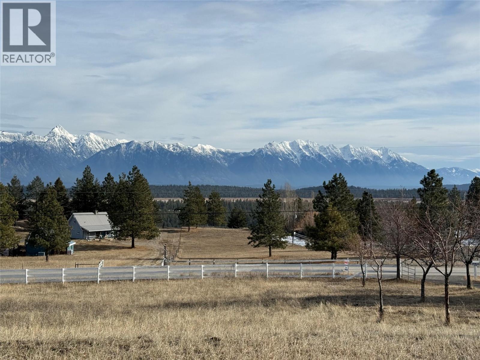 9617 CLEARVIEW Road, Cranbrook