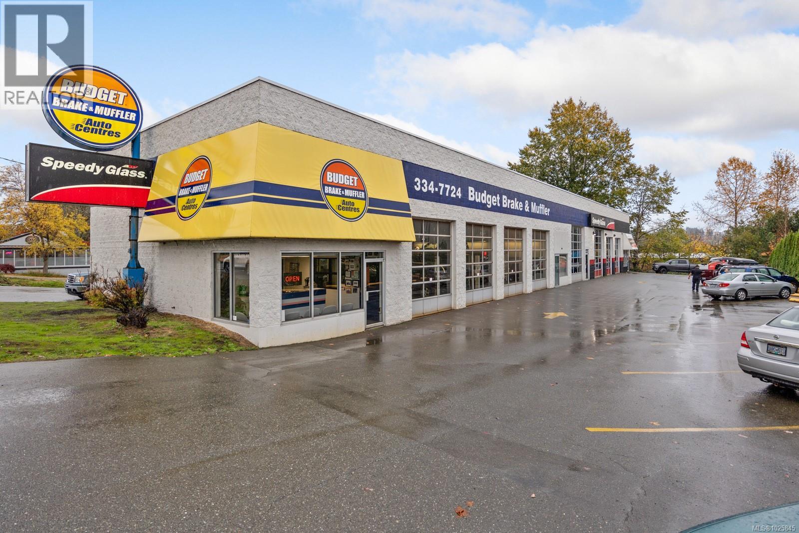 2130 Cliffe Ave, Courtenay