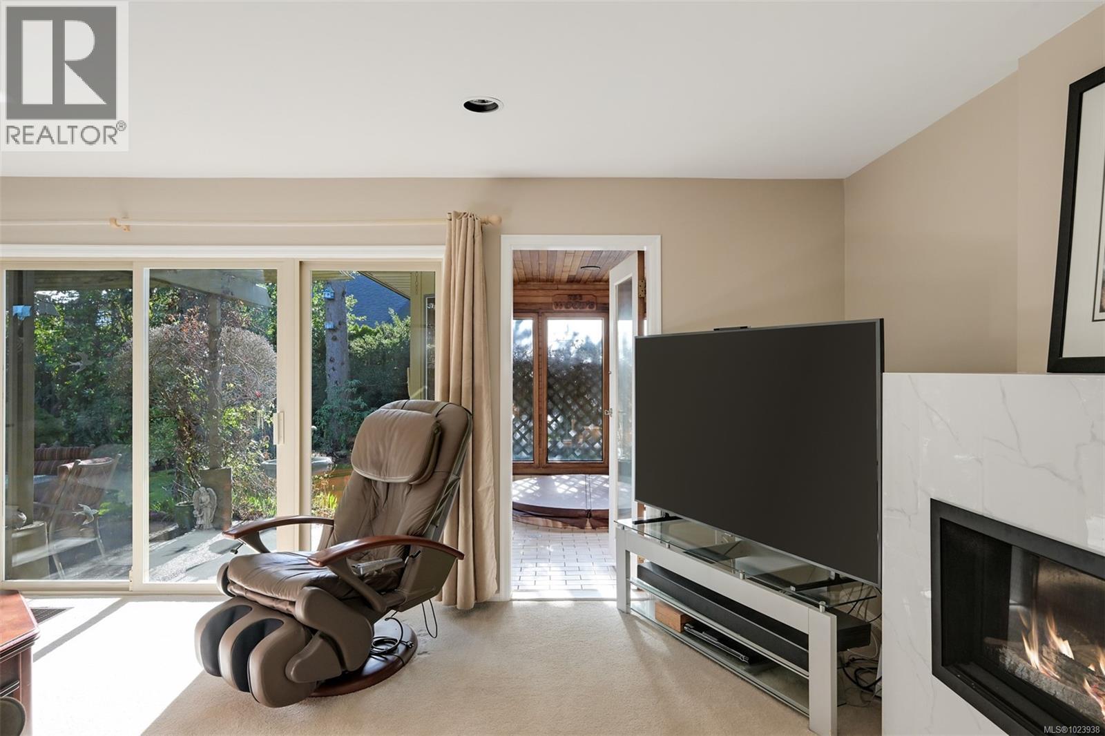  2241 Lifton Place, Saanich