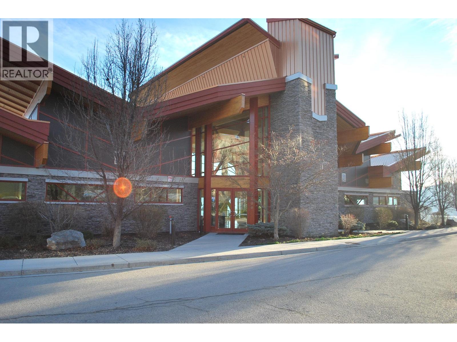 408 3220 Skyview Lane, Westbank