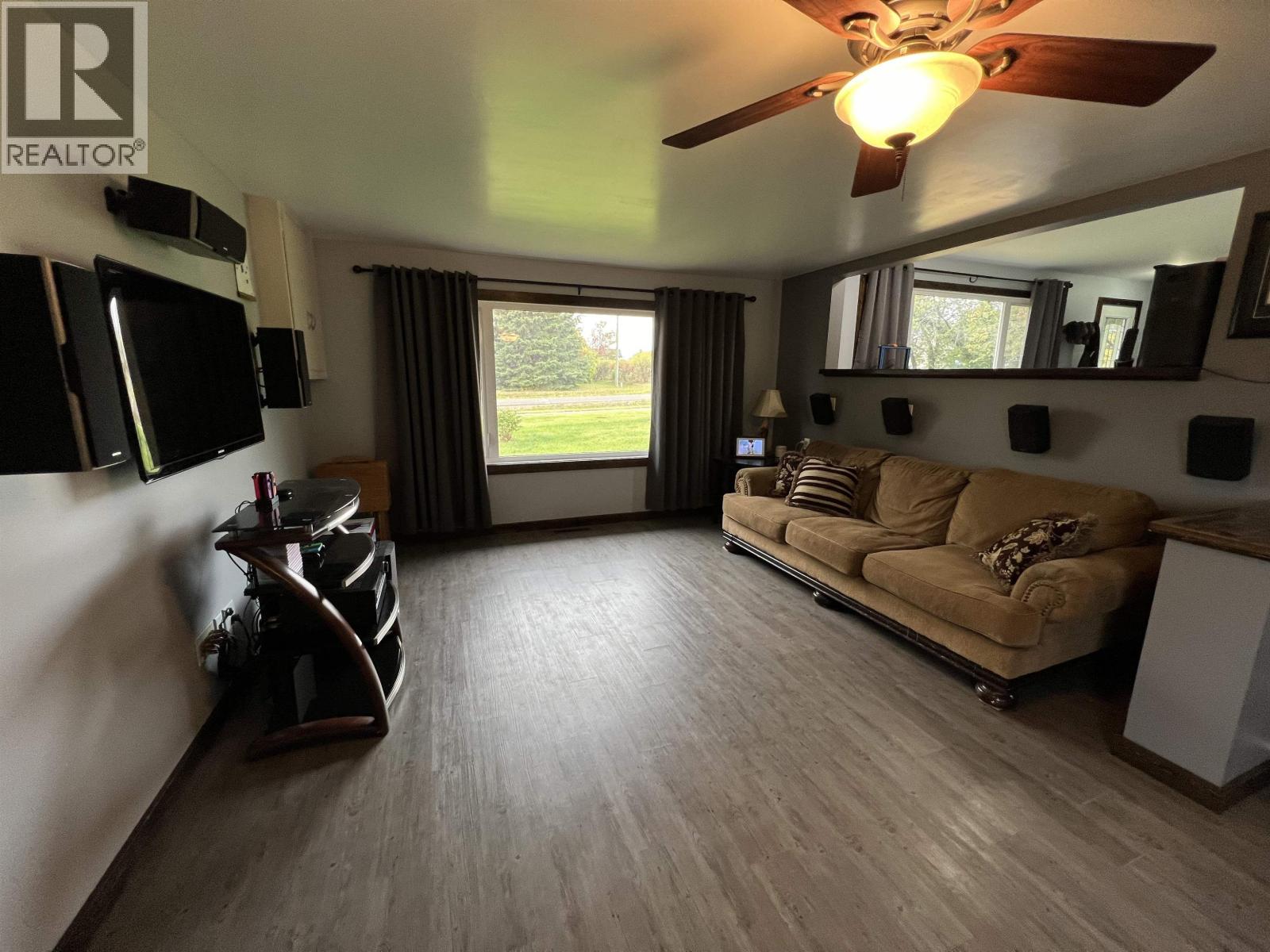 5116 SUNSET DRIVE, Fort Nelson