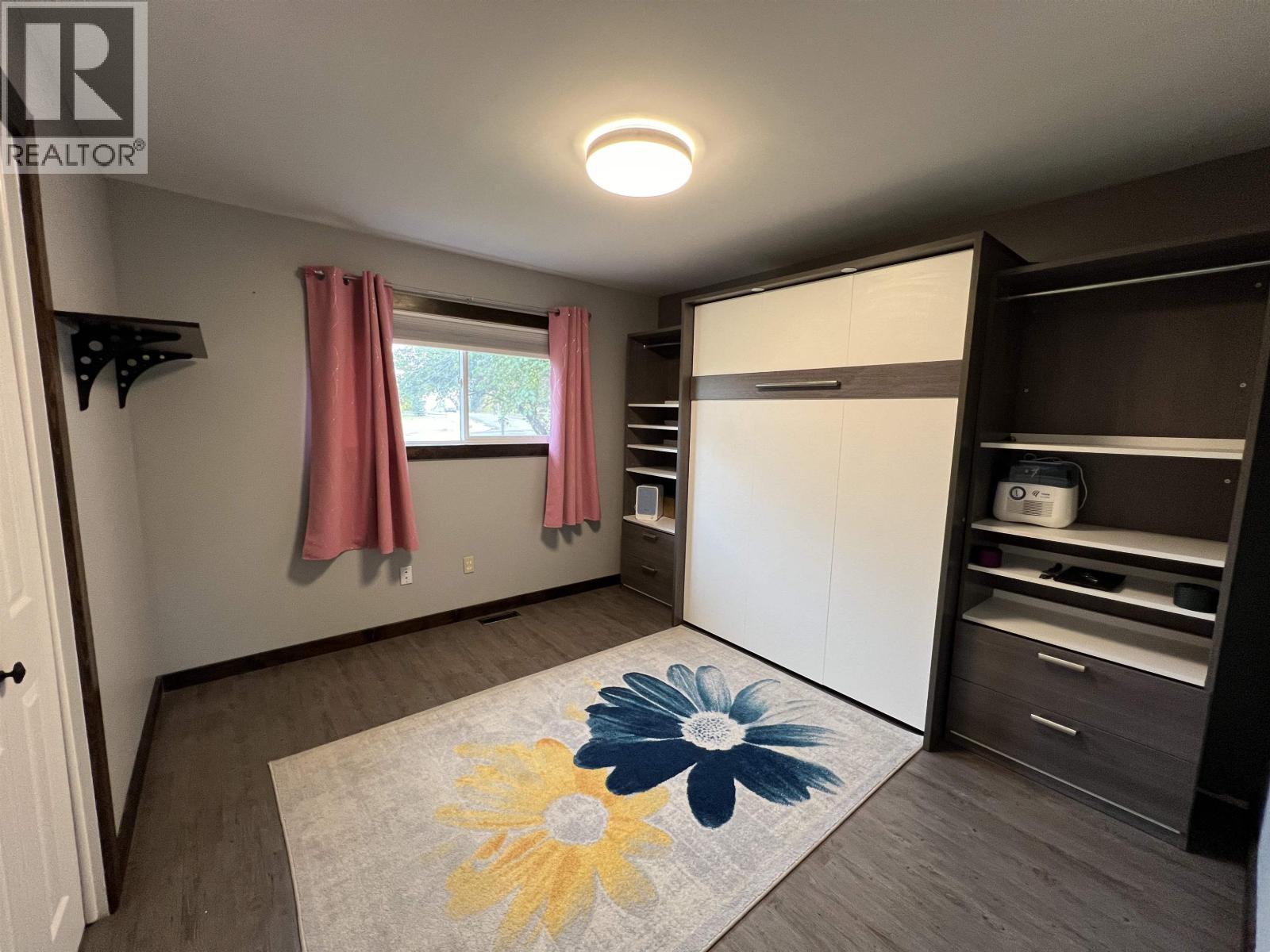 5116 SUNSET DRIVE, Fort Nelson