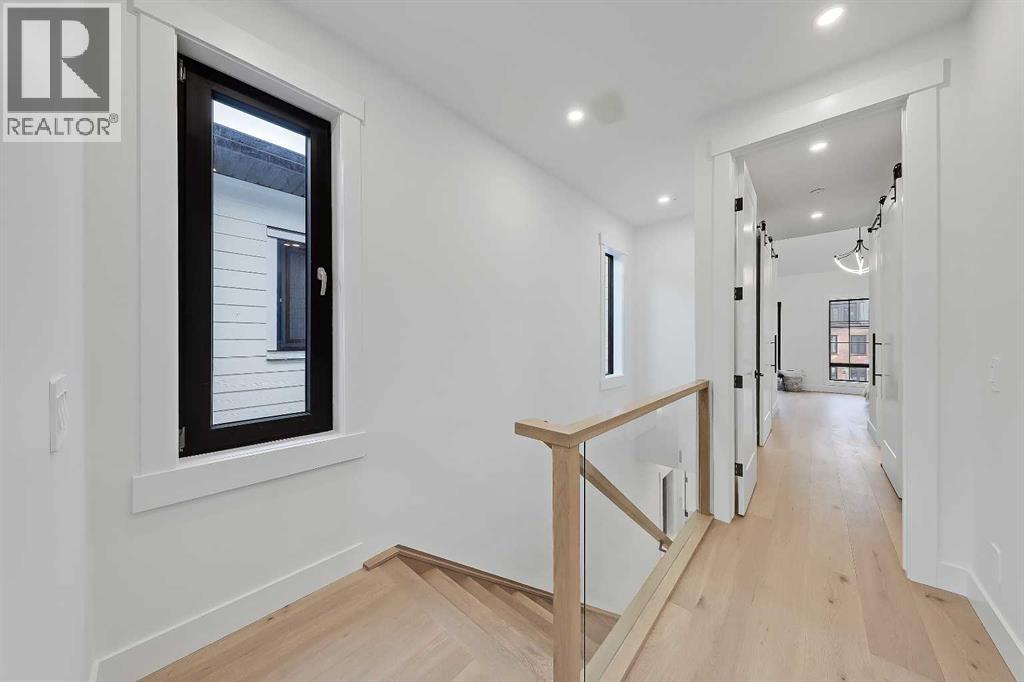 Single Family House for Sale in   Avenue NW West Hillhurst Calgary 