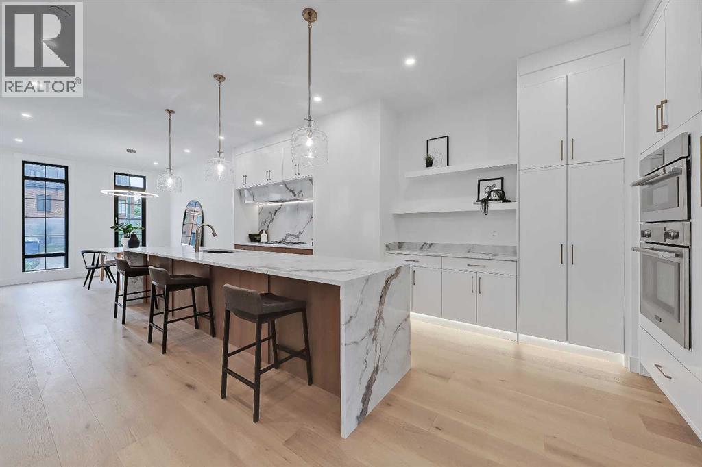 Single Family House for Sale in   Avenue NW West Hillhurst Calgary 